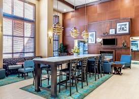 Hampton Inn & Suites Sacramento-Elk Grove Laguna I-5 4