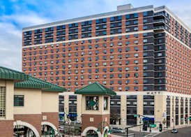 Watt Hotel Tapestry Collection by Hilton 3
