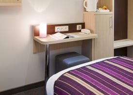 FH Confort Hotel Orléans Co'met 3