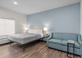 WoodSpring Suites Petersburg near Fort Lee 5