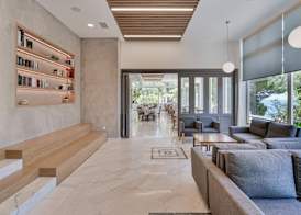 Hotel Cokkinis 4