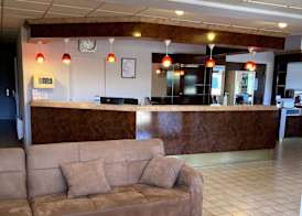 Brit Hotel Essentiel Moulins Avermes 4