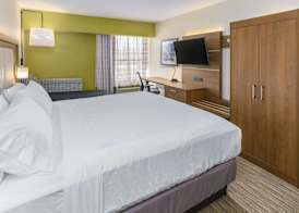 Holiday Inn Express SOUTHINGTON by IHG 5
