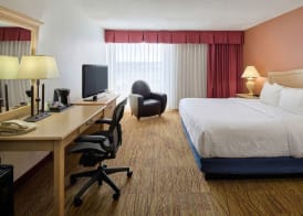 Wyndham El Paso Airport and Water Park 3