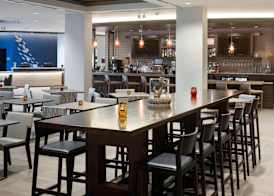 SpringHill Suites by Marriott Clearwater Beach 2