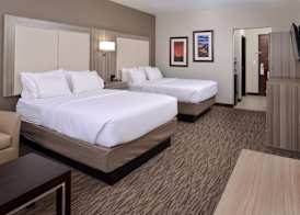 Holiday Inn Express & Suites WILLIAMS by IHG 4