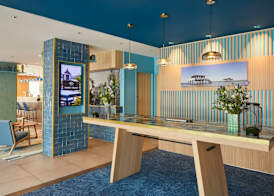 Hotel Indigo BORDEAUX CENTRE CHARTRONS by IHG 2