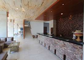 Grand La Walon Hotel 2