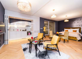 Old Royal Post Boutique Hotel & Premium Suites 4