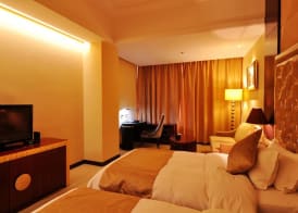 Yuexiu Hotel Guangzhou, Curio Collection by Hilton 5