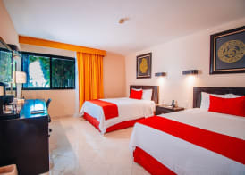Eco City Hoteles 4