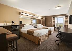 Microtel Inn & Suites by Wyndham Blackfalds 5