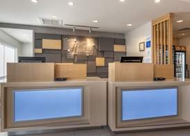 Holiday Inn Express & Suites CARLISLE SOUTHWEST – I-81 by IHG 2