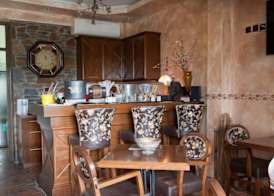 Oreiades Guesthouse 2