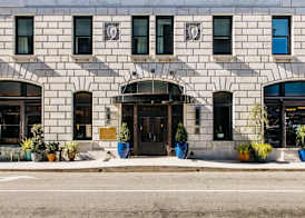 The Drayton Hotel Savannah, Curio Collection by Hilton 2