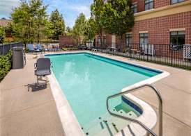 Hampton Inn & Suites Richmond/Glenside 2