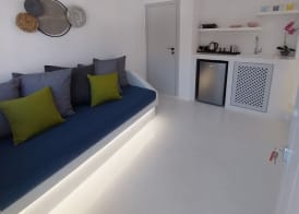 East Wind Perissa 2