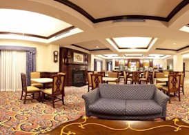 Holiday Inn Express & Suites CHESAPEAKE by IHG 2