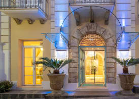 Piccolo Grand Hotel 2