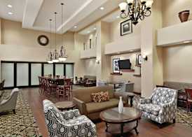 Hampton Inn & Suites Enid 5