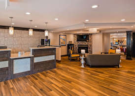 Best Western Plus North Joliet 3