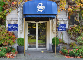 The Sylvia Hotel 3