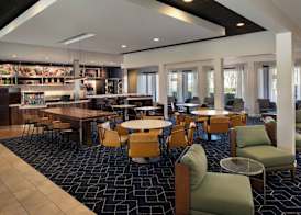 Courtyard by Marriott Bakersfield 4