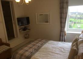 The Manor Hotel 5