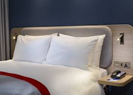Holiday Inn Express CAMBRIDGE WEST - CAMBOURNE by IHG 2