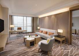 Holiday Inn Wuxi Taihu New City by IHG 5