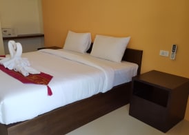 family guesthouse chaweng 4