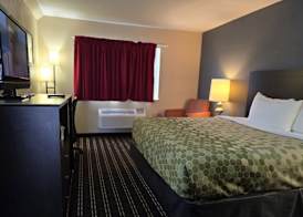 Econo Lodge Inn & Suites Mason City - Clear Lake 2