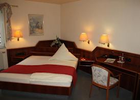 Hotel & Restaurant Zum Vater Rhein 4