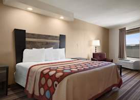 Super 8 by Wyndham Rahway/Newark 3