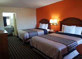 Howard Johnson by Wyndham Perry GA 4