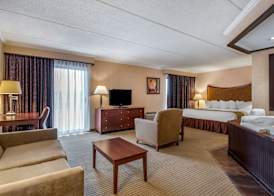 Best Western Plus Oswego Hotel and Conference Center 5