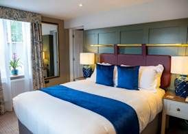 The Globe, Warwick, Warwickshire - Brunning & Price 5
