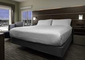 Holiday Inn Express & Suites N. MYRTLE BEACH-LITTLE RIVER by IHG 3