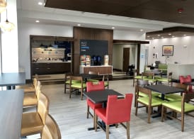 Holiday Inn Express & Suites HOUSTON WESTCHASE - WESTHEIMER by IHG 5