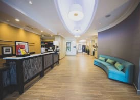 Hampton Inn & Suites by Hilton Bolton 3