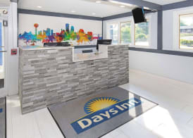 Days Inn by Wyndham Knoxville North 3
