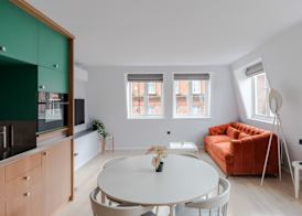 Top-Floor Soho Flat - AC - Sleeps 4 - Central London 2