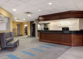 Days Inn by Wyndham Niagara Falls Near The Falls 2
