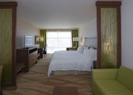 Holiday Inn Express & Suites CELAYA by IHG 3