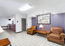 Super 8 by Wyndham Springdale AR 2