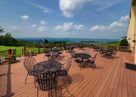 Hampton Inn Hazleton 2