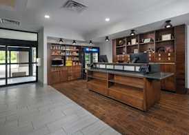 Four Points by Sheraton Kansas City Airport 4