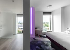 YOTEL Amsterdam 4