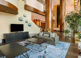 Embassy Suites by Hilton Houston Downtown 4