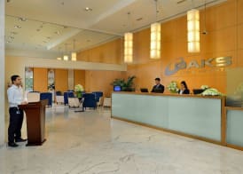 Oaks Liwa Heights Hotel Suites 2